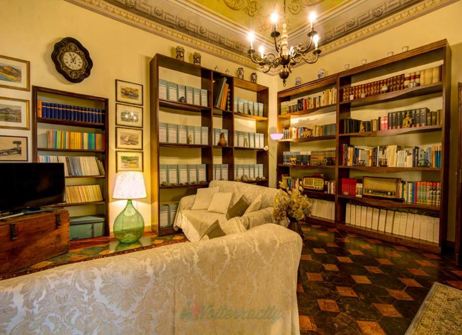 Residenza Storica Palazzo Ricciarelli Villa Volterra Luaran gambar